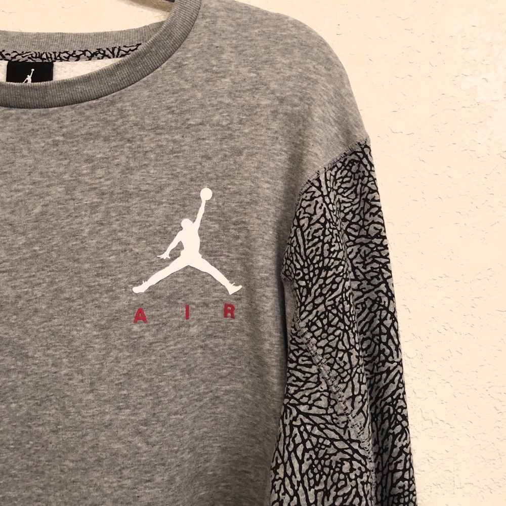 Air Jordan NWOT Sweatshirt